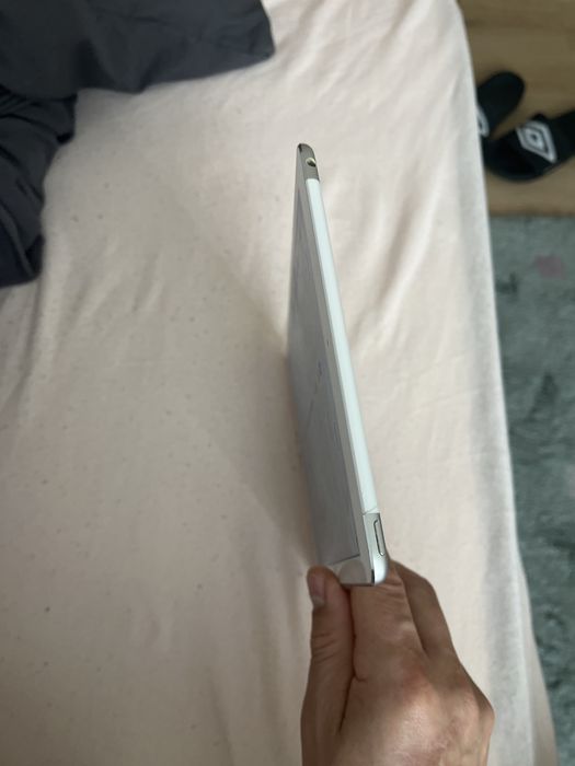 Ipad air 2 A1567 64gb