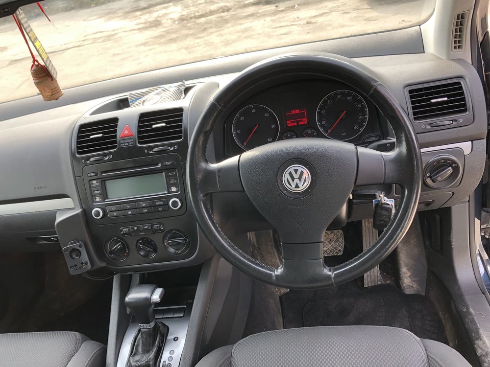VW Golf V бензин, дизел Фолксваген Голф 5 ‘05г