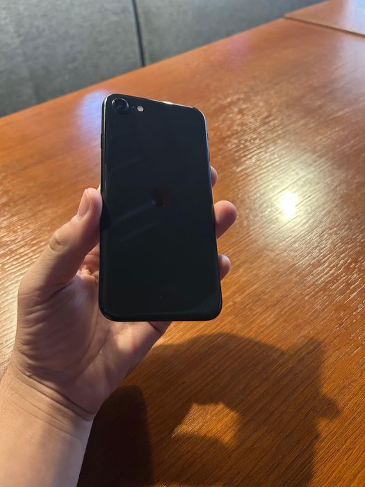 Iphone se 2020 обмен