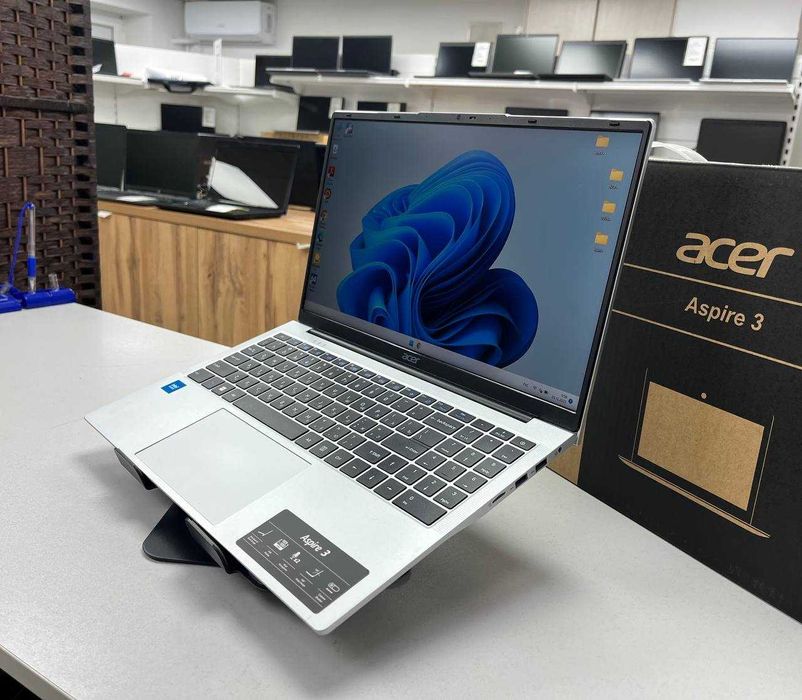 ACER Aspire 3 Celeron*ОЗУ 8*SSD 256*легкий компактный ноутбук