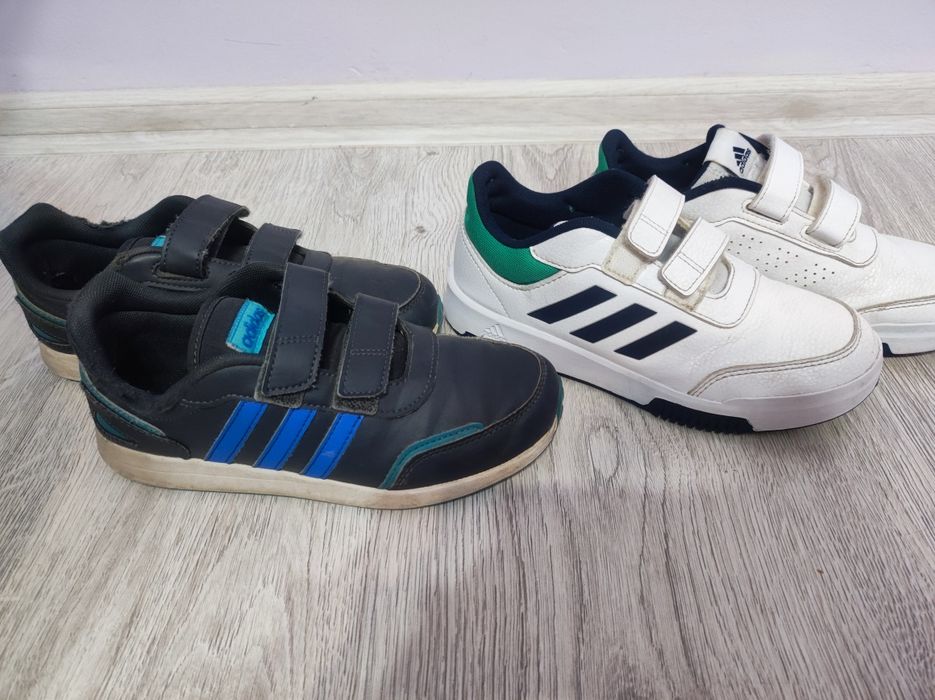 Маратонки ADIDAS  ном.35