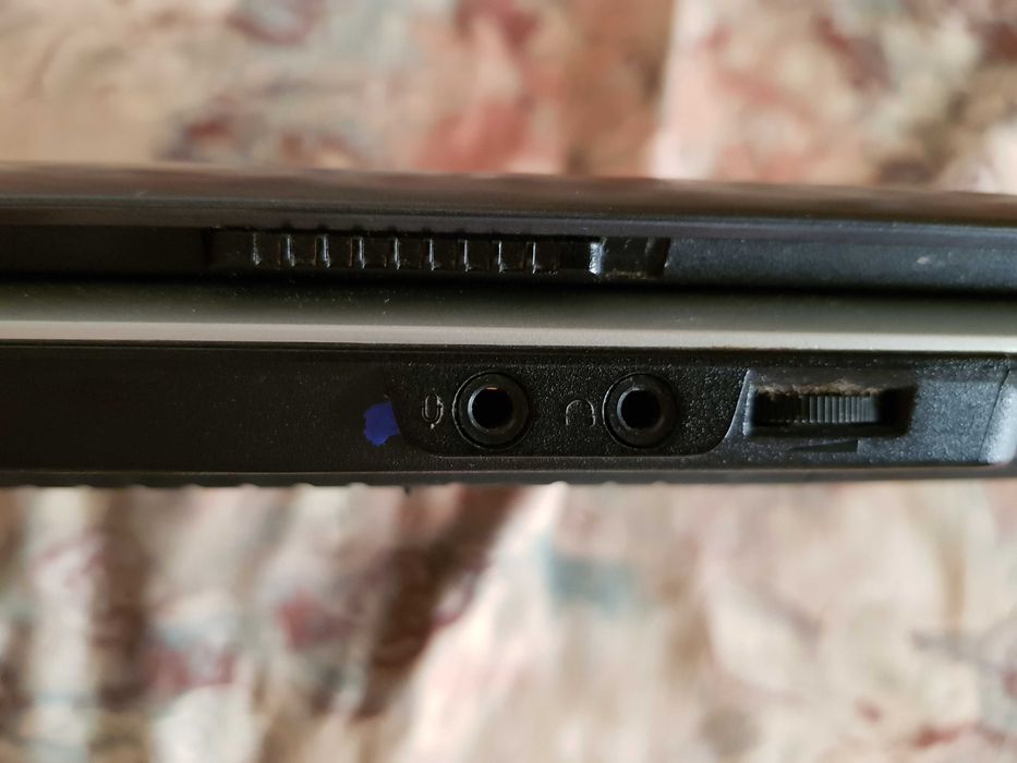 Laptop Toshiba Satellite A100-232