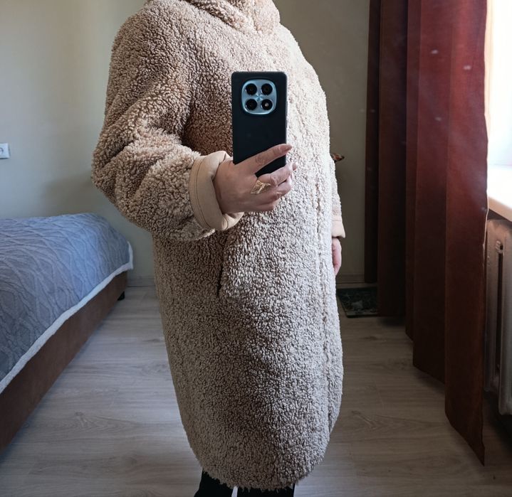 Женская зимняя эльпака. Қысқа киетін әйелдер эльпакасы.