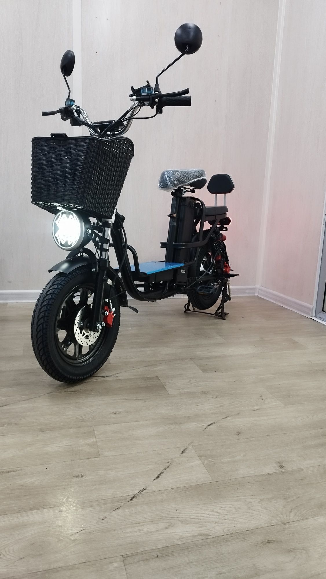 Электрический скутер самокат Мопеды мото велосипеды  купить  новая