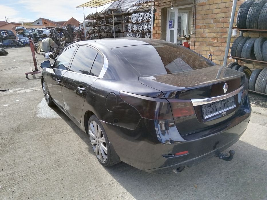 Haion Renault Latitude an 2010-2013