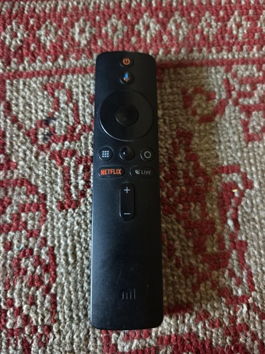 Toshiba 32 + mi box 4k