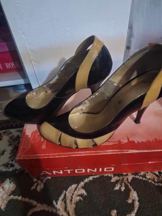 Pantofi dama din piele