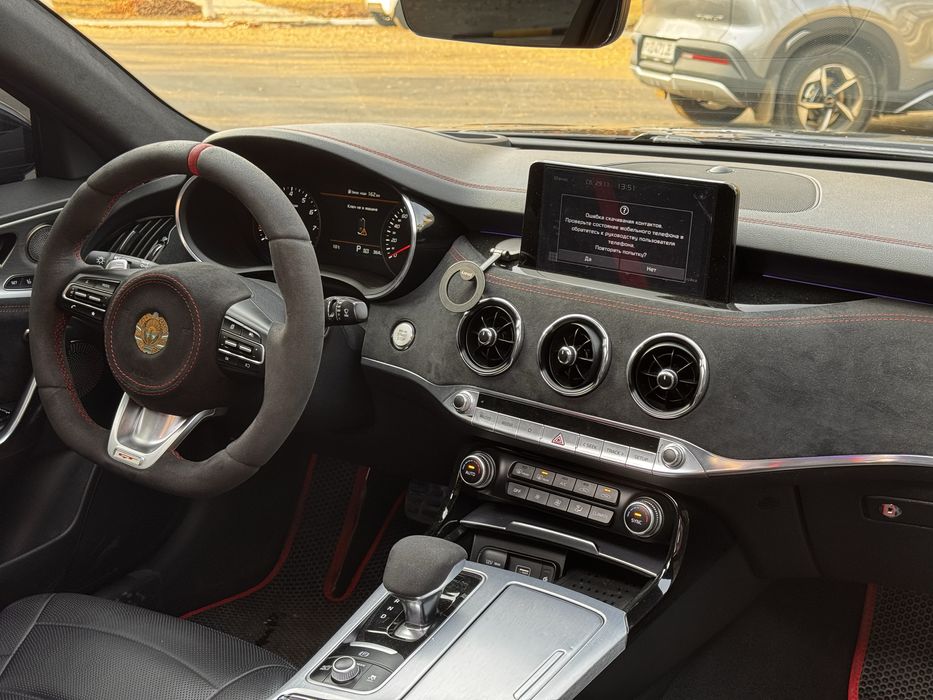 KIA Stinger 3.3 Twin turbo