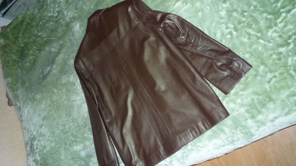 Sacou  barbati din piele, nou, Targu-Mures.