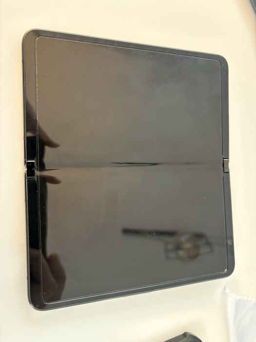 Urgent Google Pixel fold 512gb 12gb ram