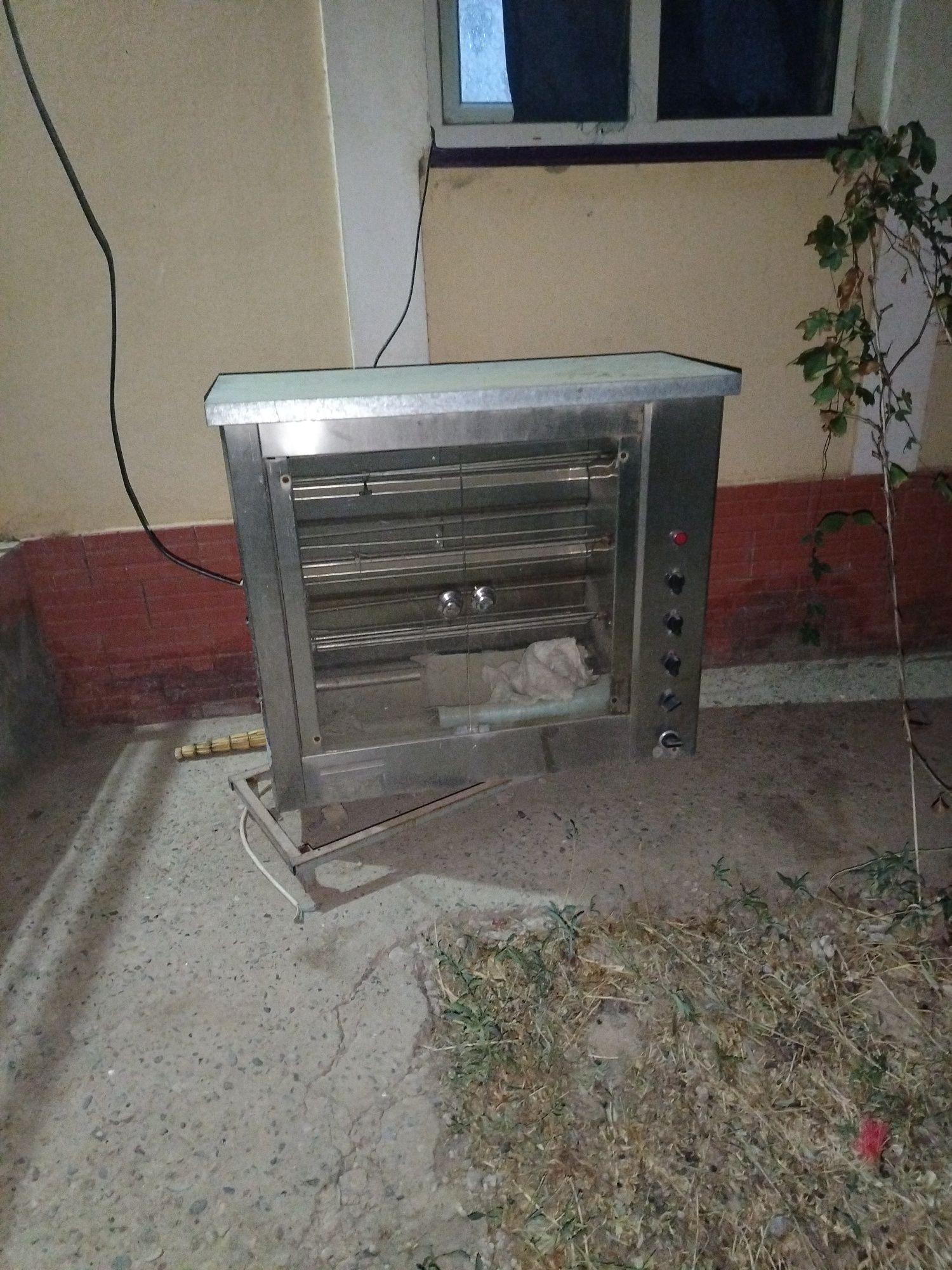 Yangi gril aparat