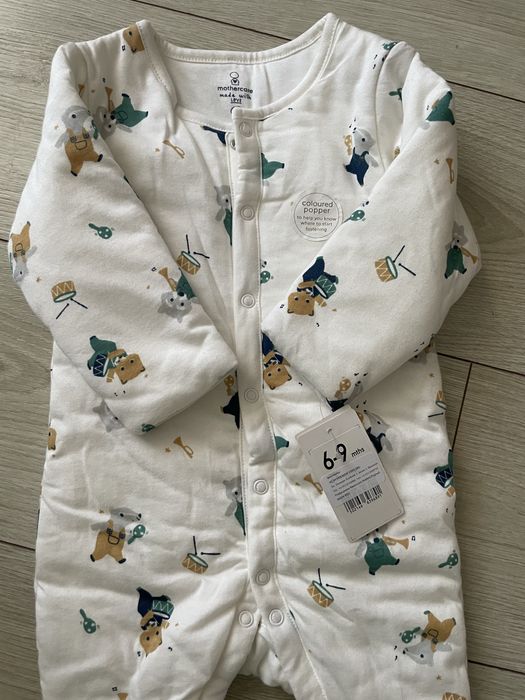 Combinezon gros MotherCare, marime 6-9 luni