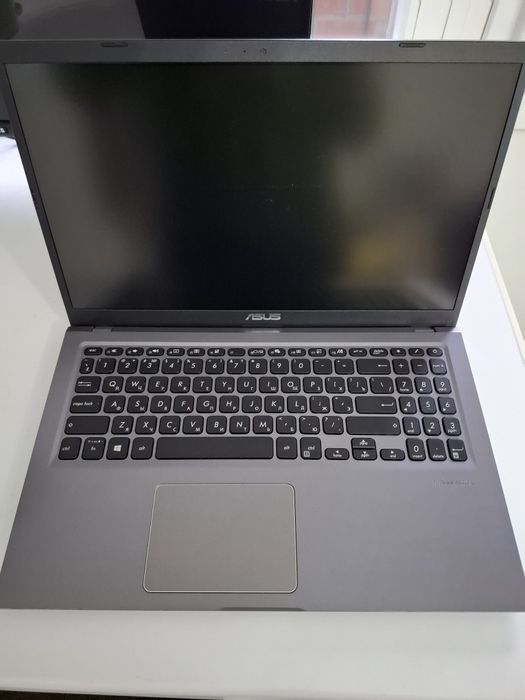 Продам ноутбук 21года Asus