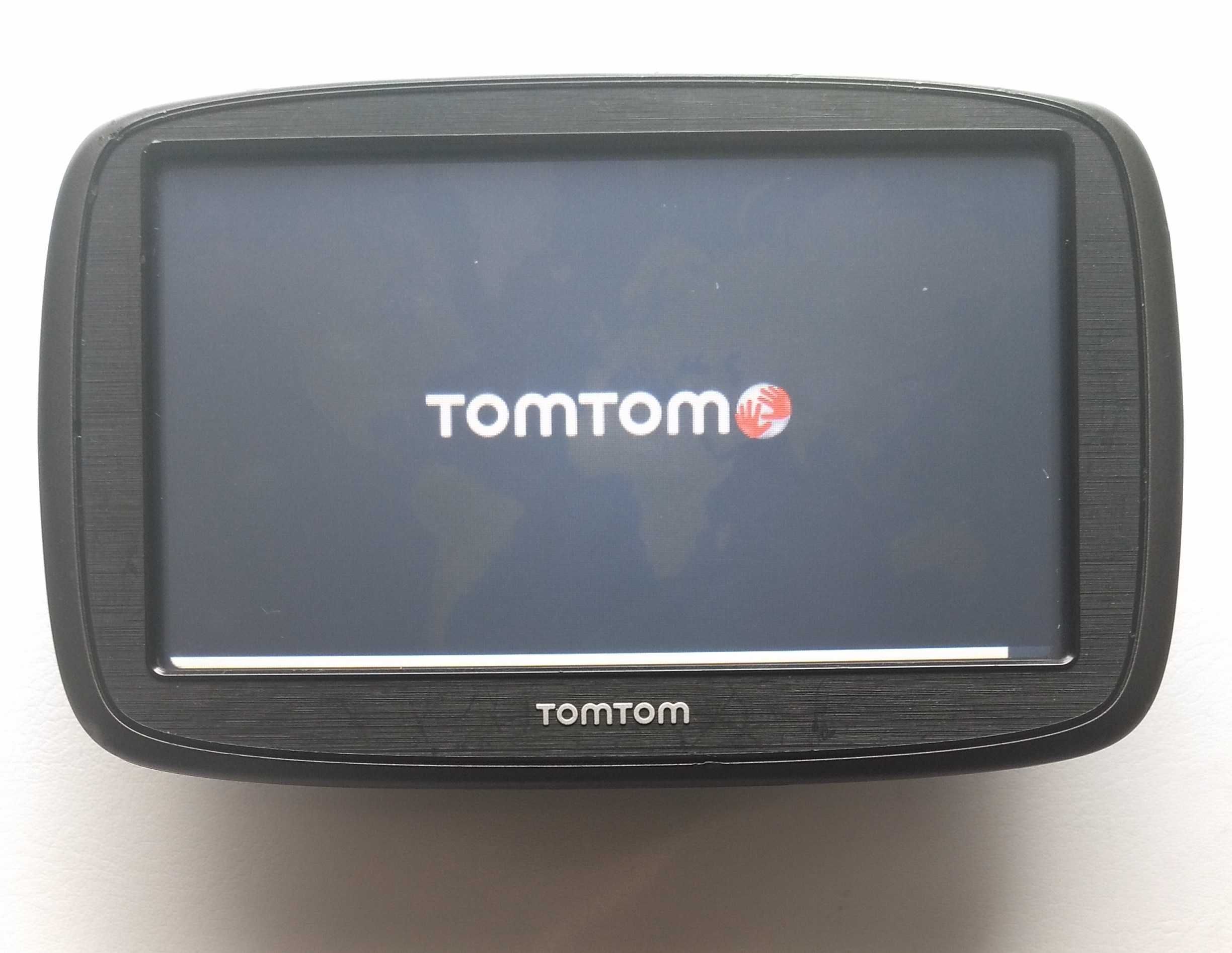 Автомобилна Навигация TomTom GO 51 с Вечни карти за Европа и цял свят!