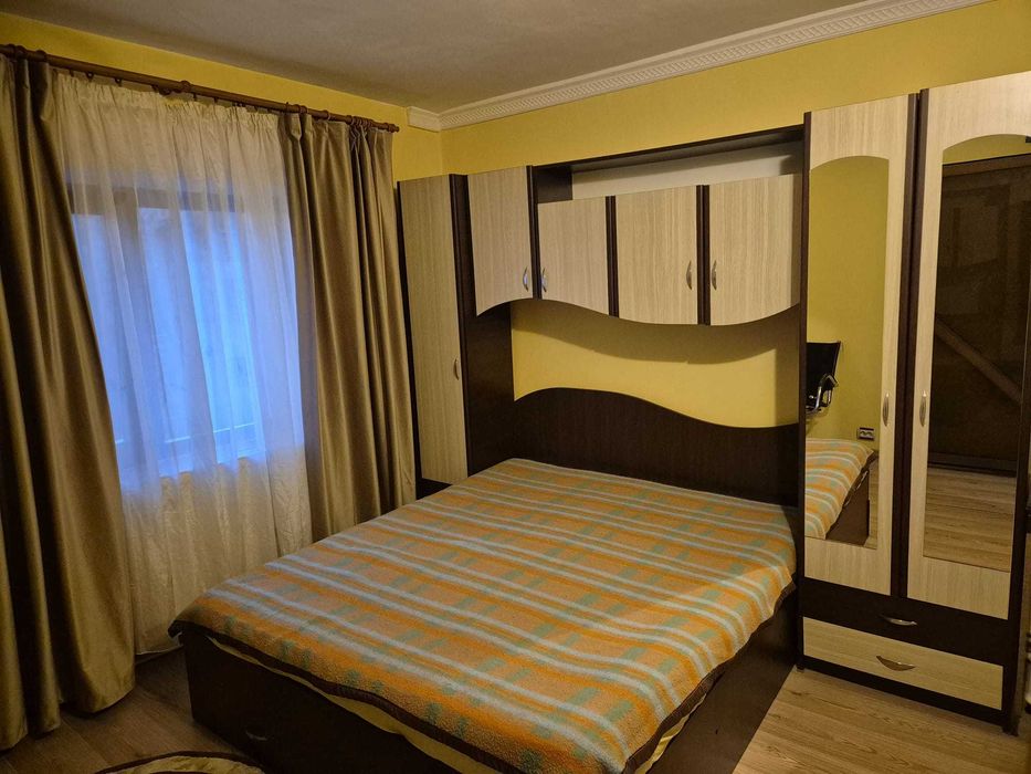 Apartament 3 camere de inchiriat