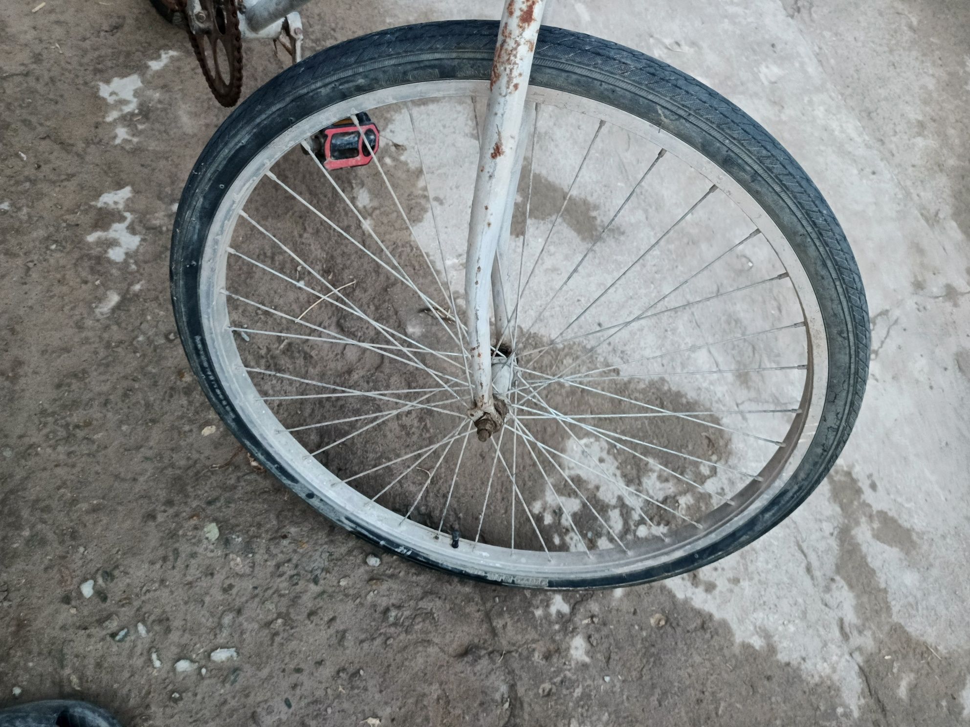 Velosiped sotiladi
