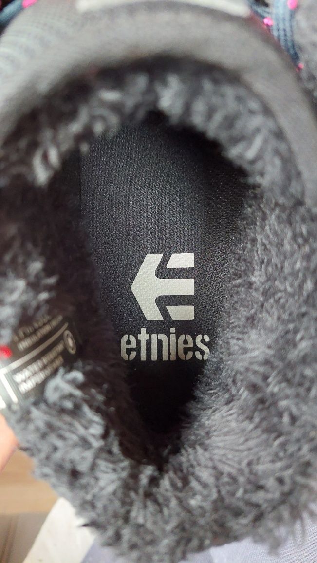 etnies - дамски кецове /зимни