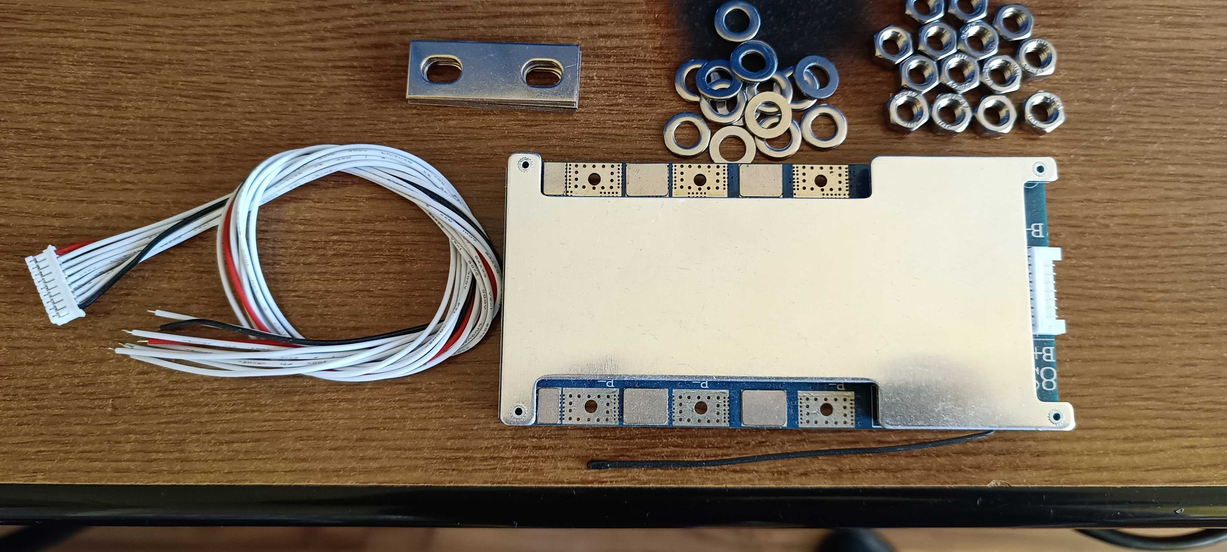 BMS-8S, 24V-100A LiFePo4 Battery