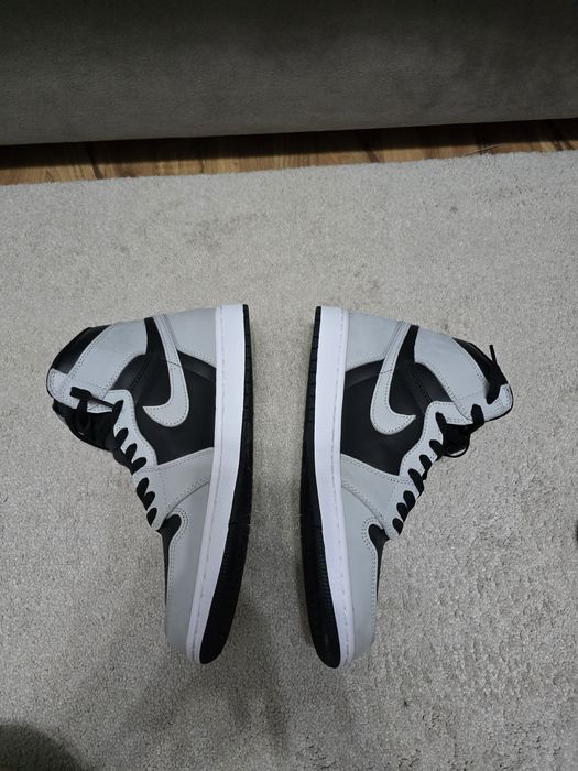 Nike Air Jordan 1 Retro High OG Shadow 2.0