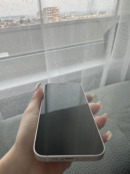 iPhone 13 mini вградена памет 128 G