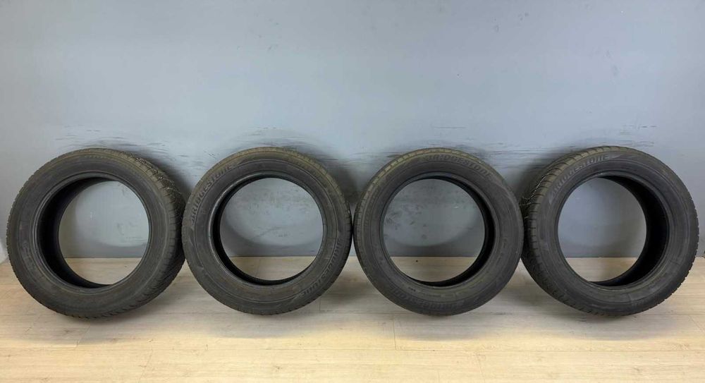 Anvelope 205/60 R17, iarna, Bridgestone