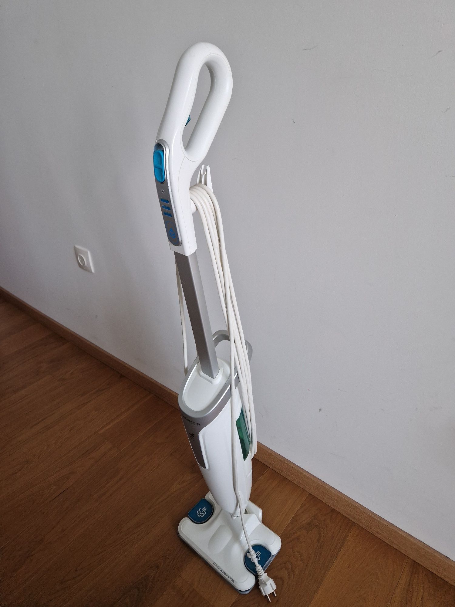 Парочистачка Rowenta steam power