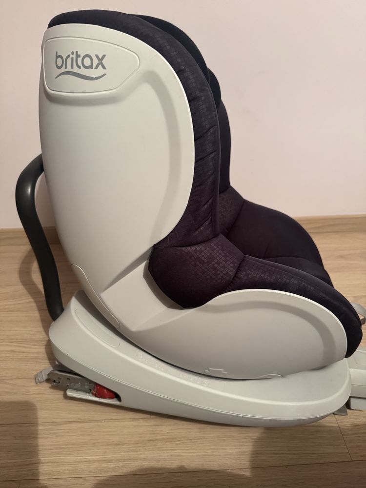 Столче Britax Romer ISOFIX 0-18kg