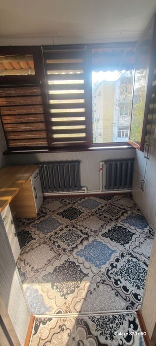 Kvartira sotiladi komfort