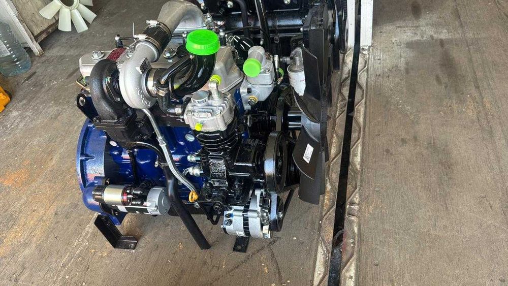 Новый двигатель с навесным для погрузчиков — оригинал FEV (Германия)