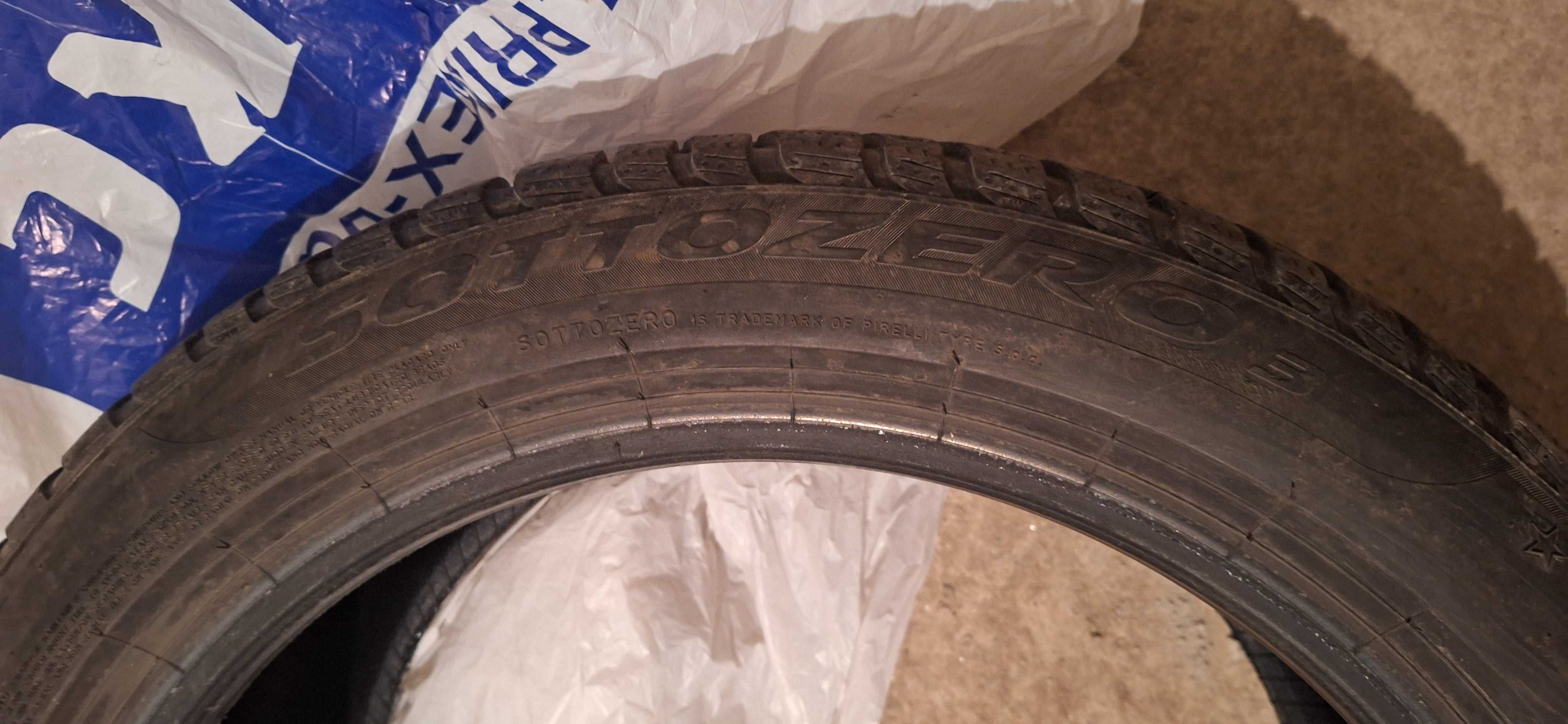 Продавам зимни гуми на 2 сезона PIRELLI 245/45R18 100H XL M+S