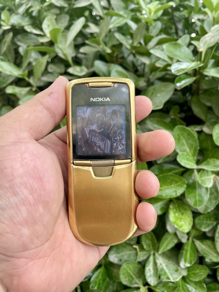 Nokia 8800 Gold (original) обмен есть