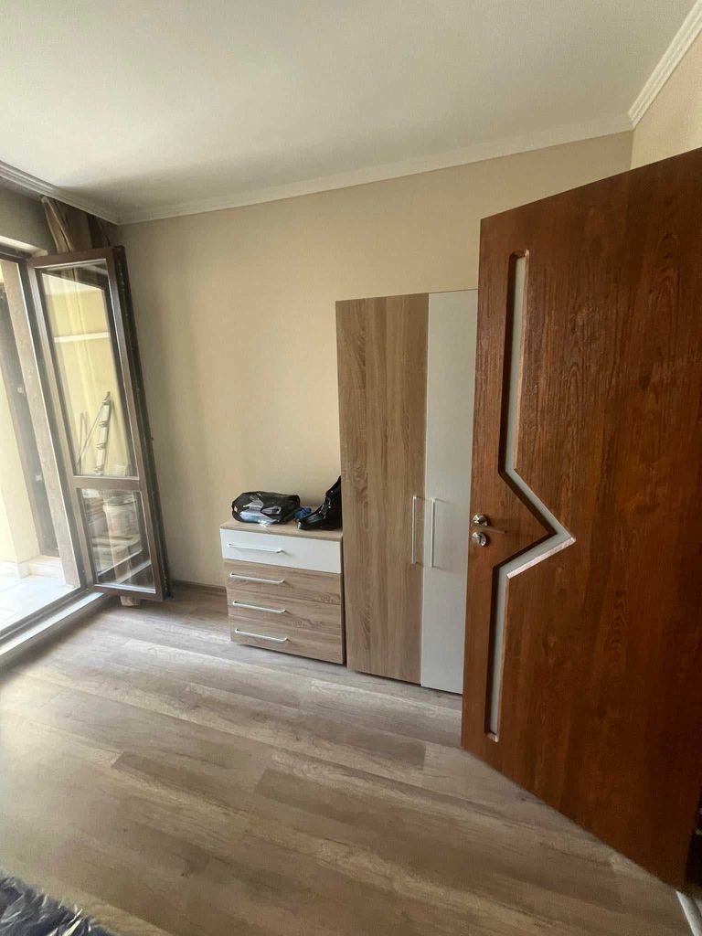 Дава се под наем Двустаен апартамент в Бургас, Изгрев - 67 кв.м за 400 € - Снимка #6