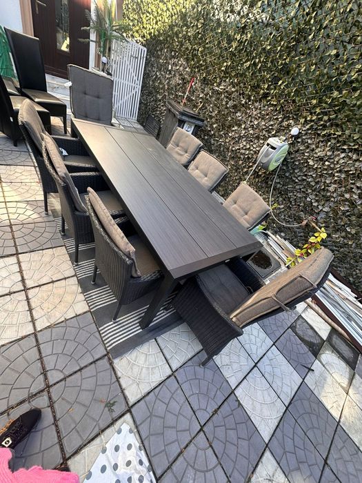 Masa cu scaune ratan