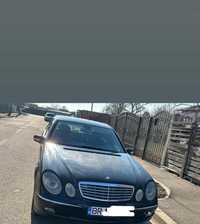 Mercedes-Benz E220 2005