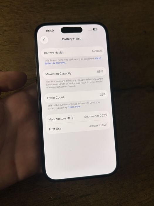 iPhone 15 Black 256GB Перфектен