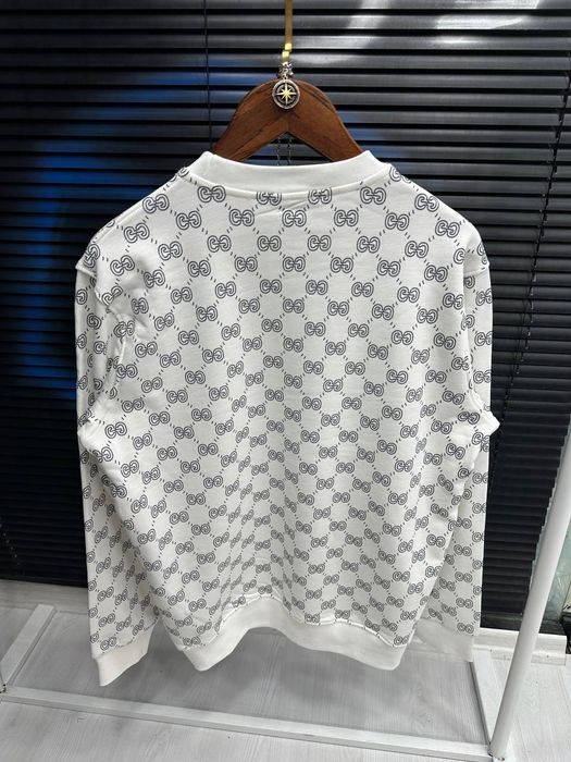 Мъжки блузи различни модели