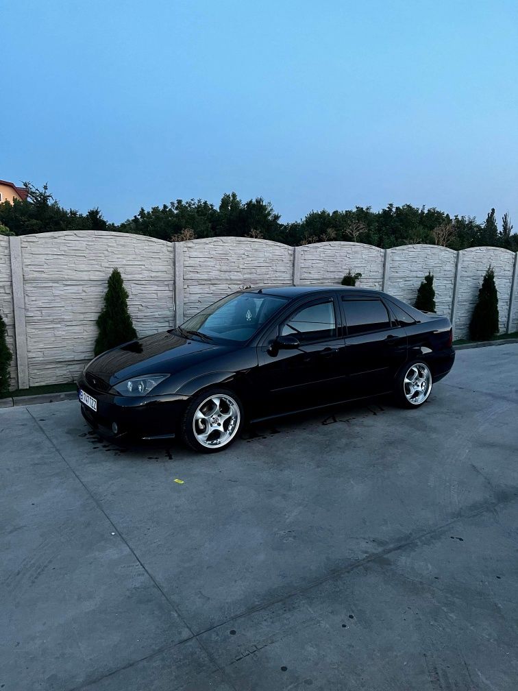 Vând Ford Focus mk1