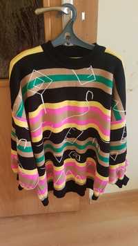Продам свитер женский оверсайз