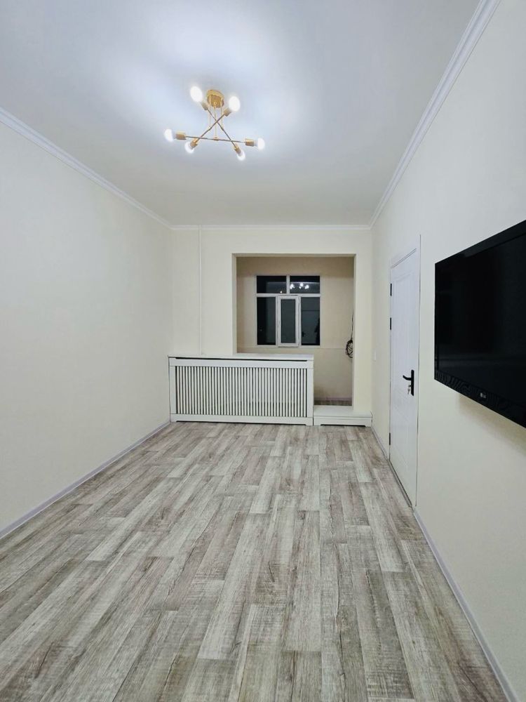 Продаю 2 комнатную Панельный Оханграбо