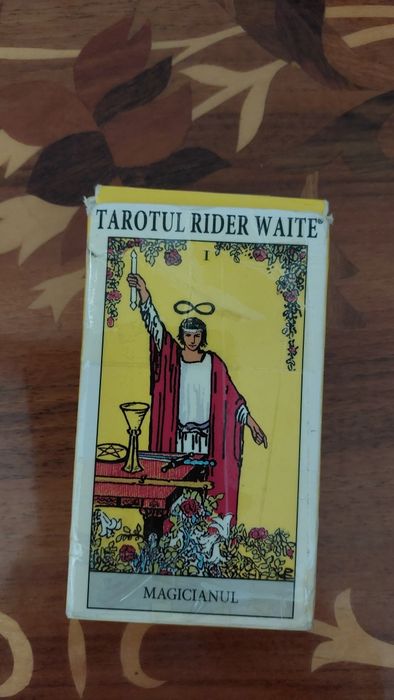 vand jocul Tarot