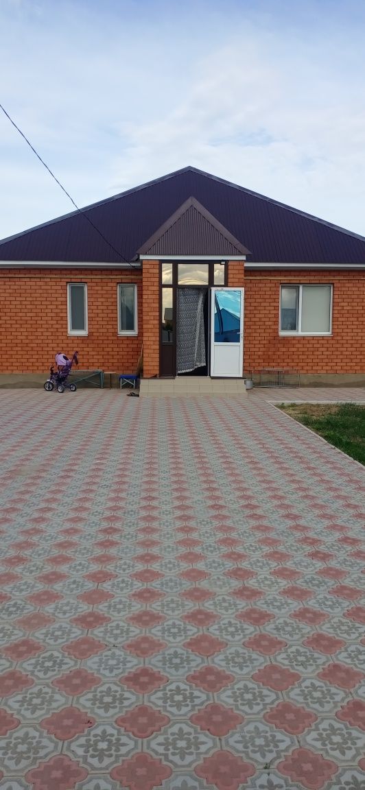 Продажа новый кирпичный дома