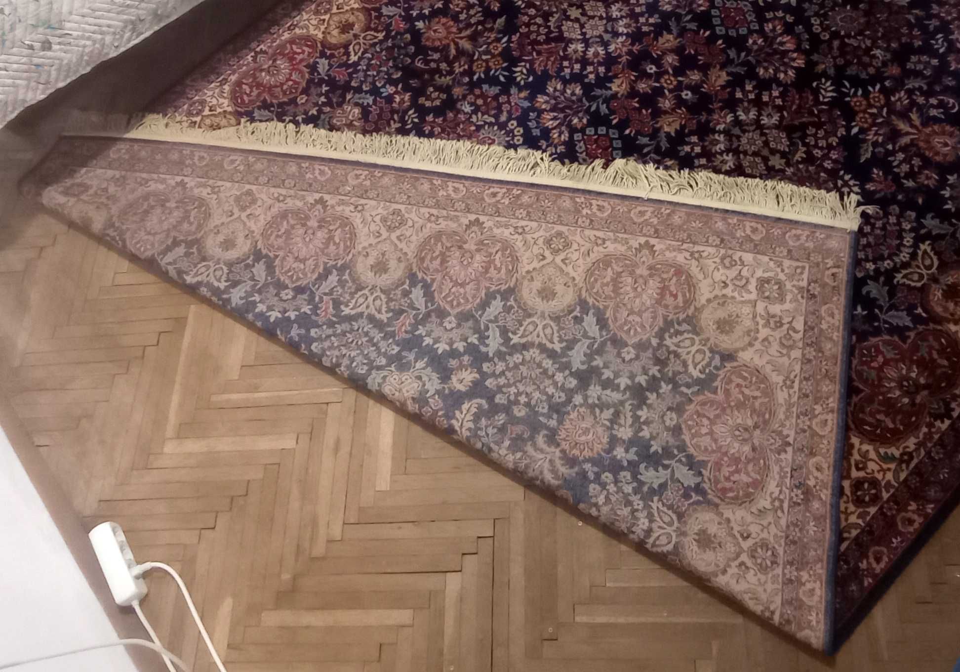 Висококачествен килим от 100% камгарна вълна