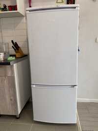 Холодильник двухкамерный Бирюса-151