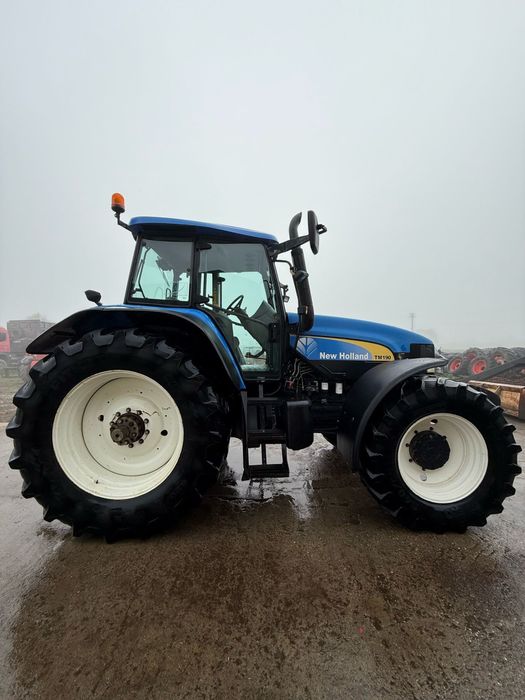 Tractor New Holland TM190 26999€