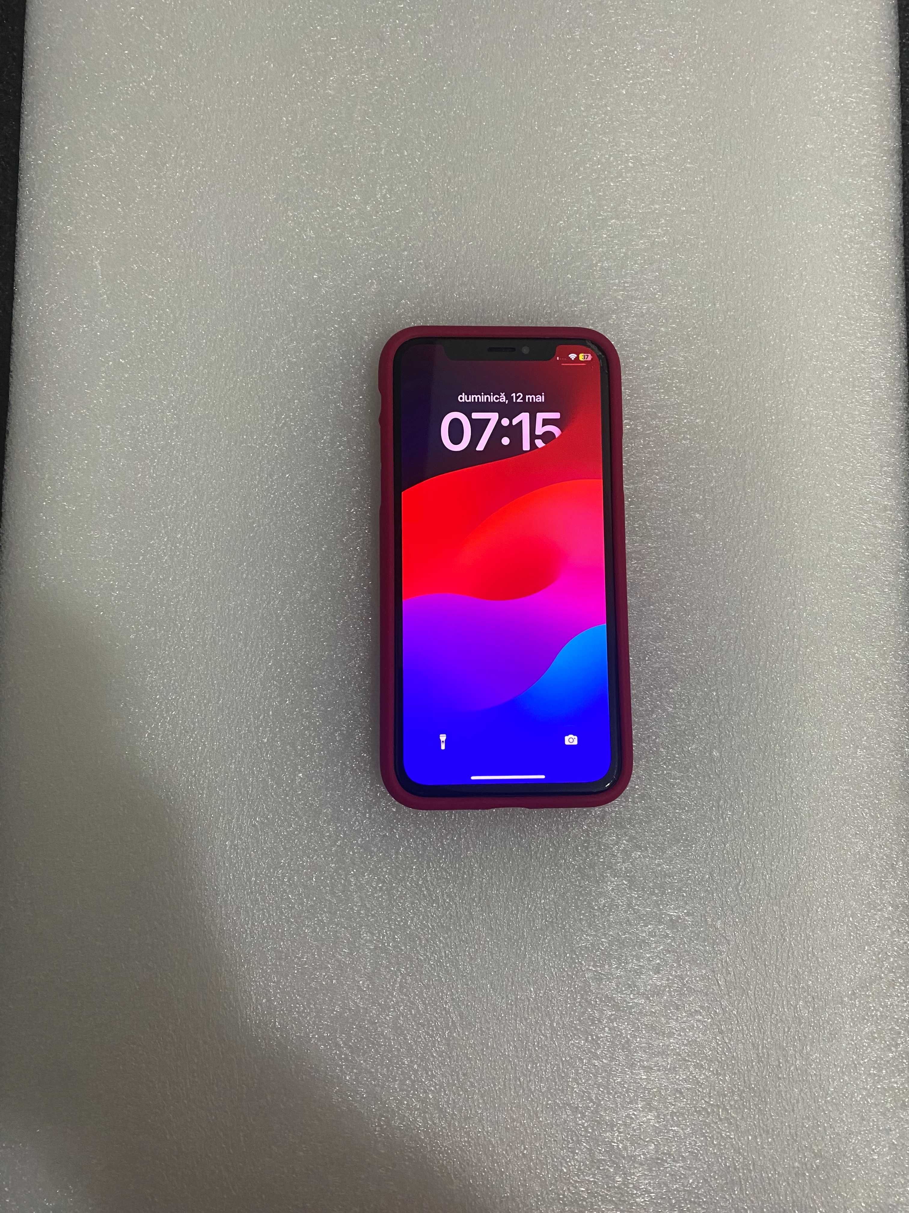 iPhone XS  gold -256 GB /Spart spate   , liber