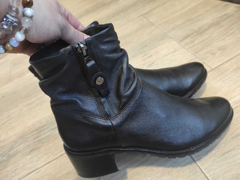 Дамски боти  марка Caprice, Германия