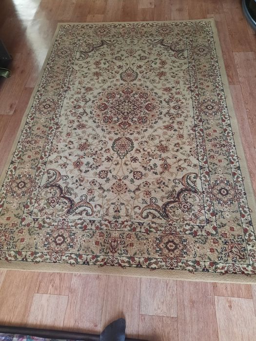 Продам ковры хорошие