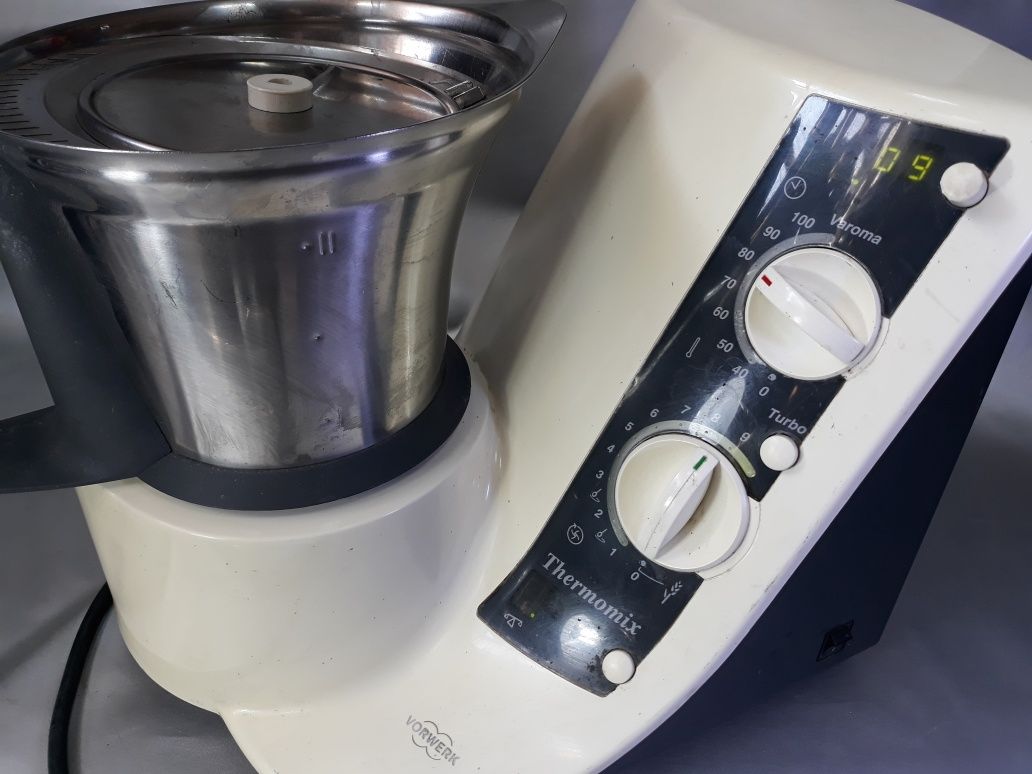 Thermomix tm 21 original made in Franta funcționează