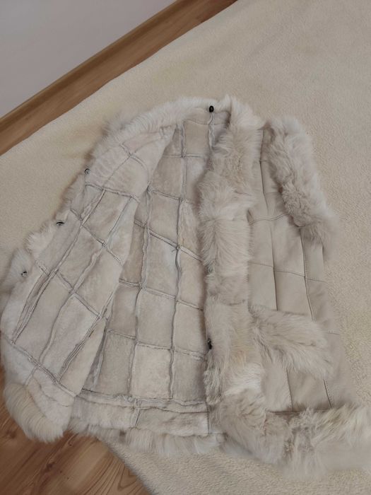 Дамски елек. Много мек и топъл