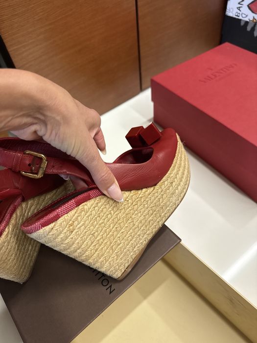 Сандали платформа  Louis Vuitton